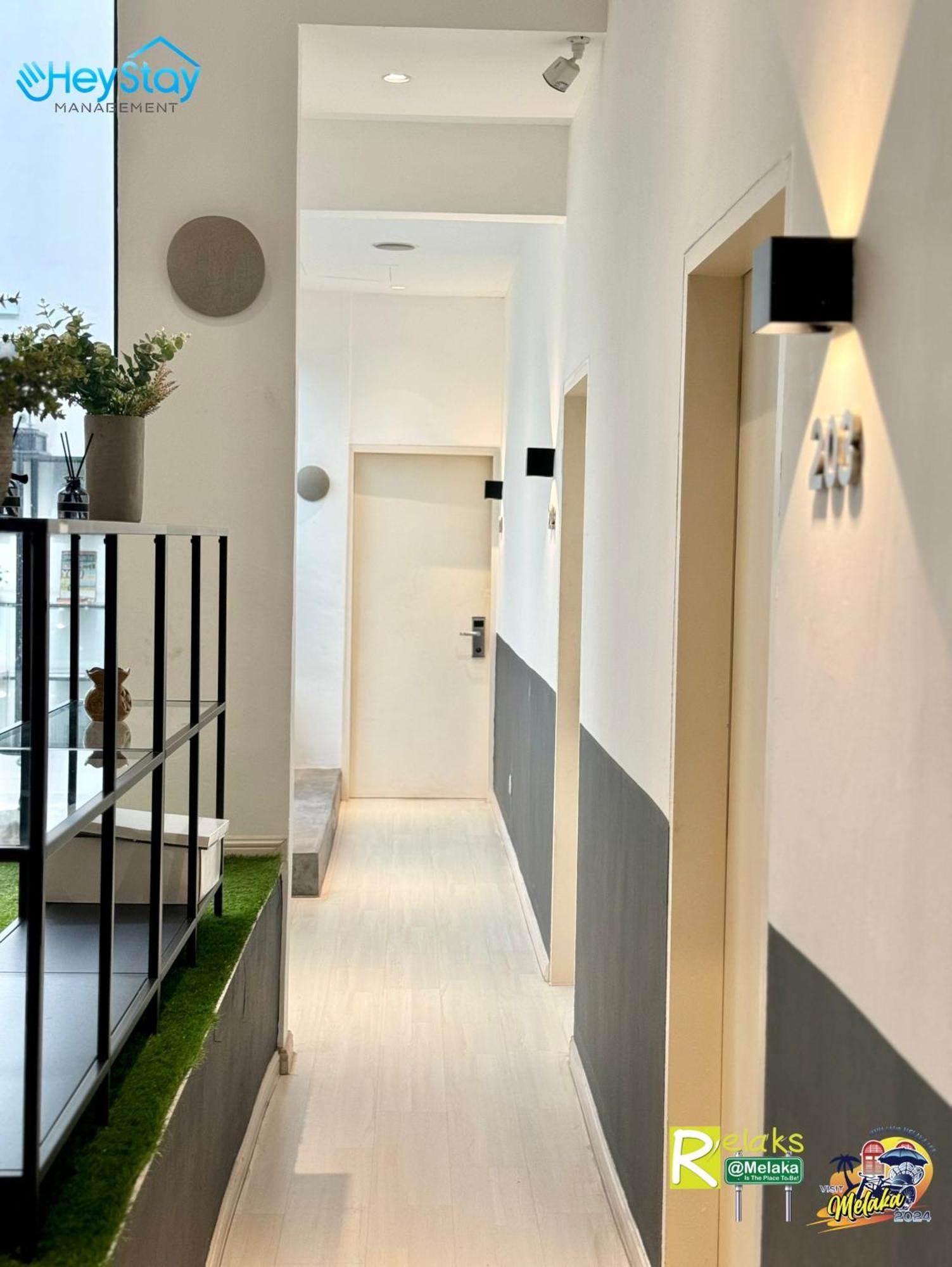 Modern Cave Guest House Walking Distance 5Mins To Jonker Malacca エクステリア 写真