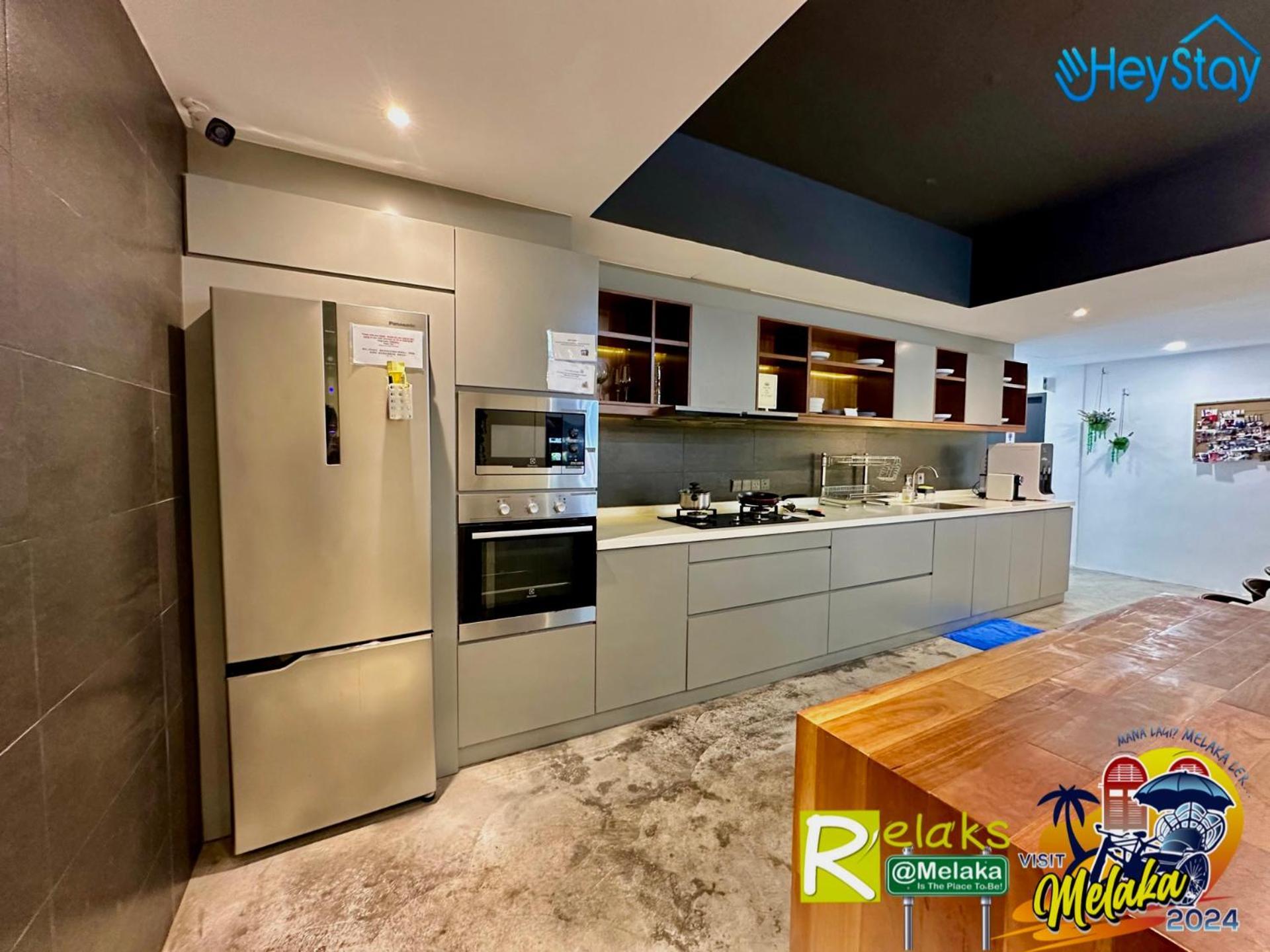 Modern Cave Guest House Walking Distance 5Mins To Jonker Malacca エクステリア 写真