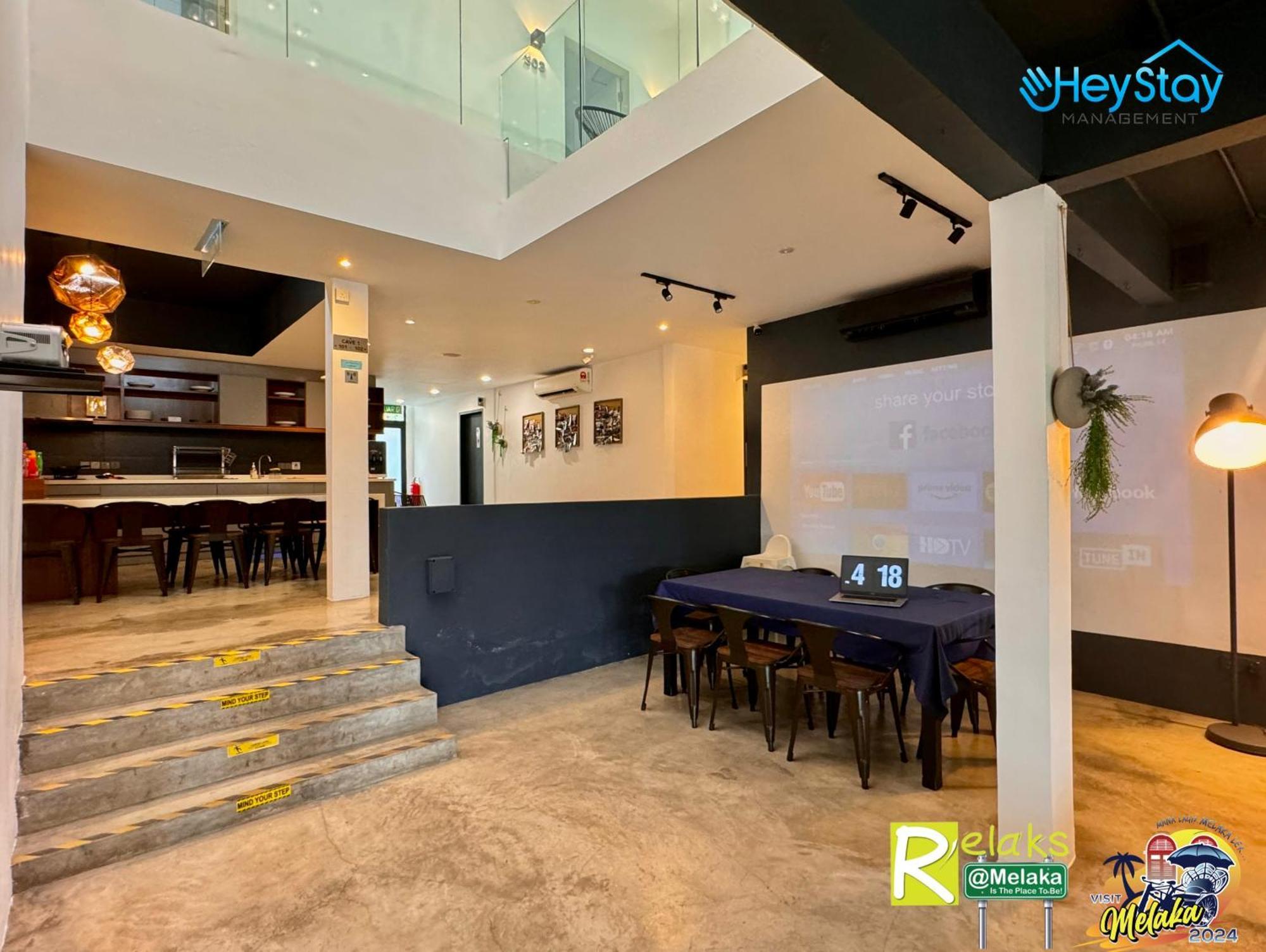 Modern Cave Guest House Walking Distance 5Mins To Jonker Malacca エクステリア 写真