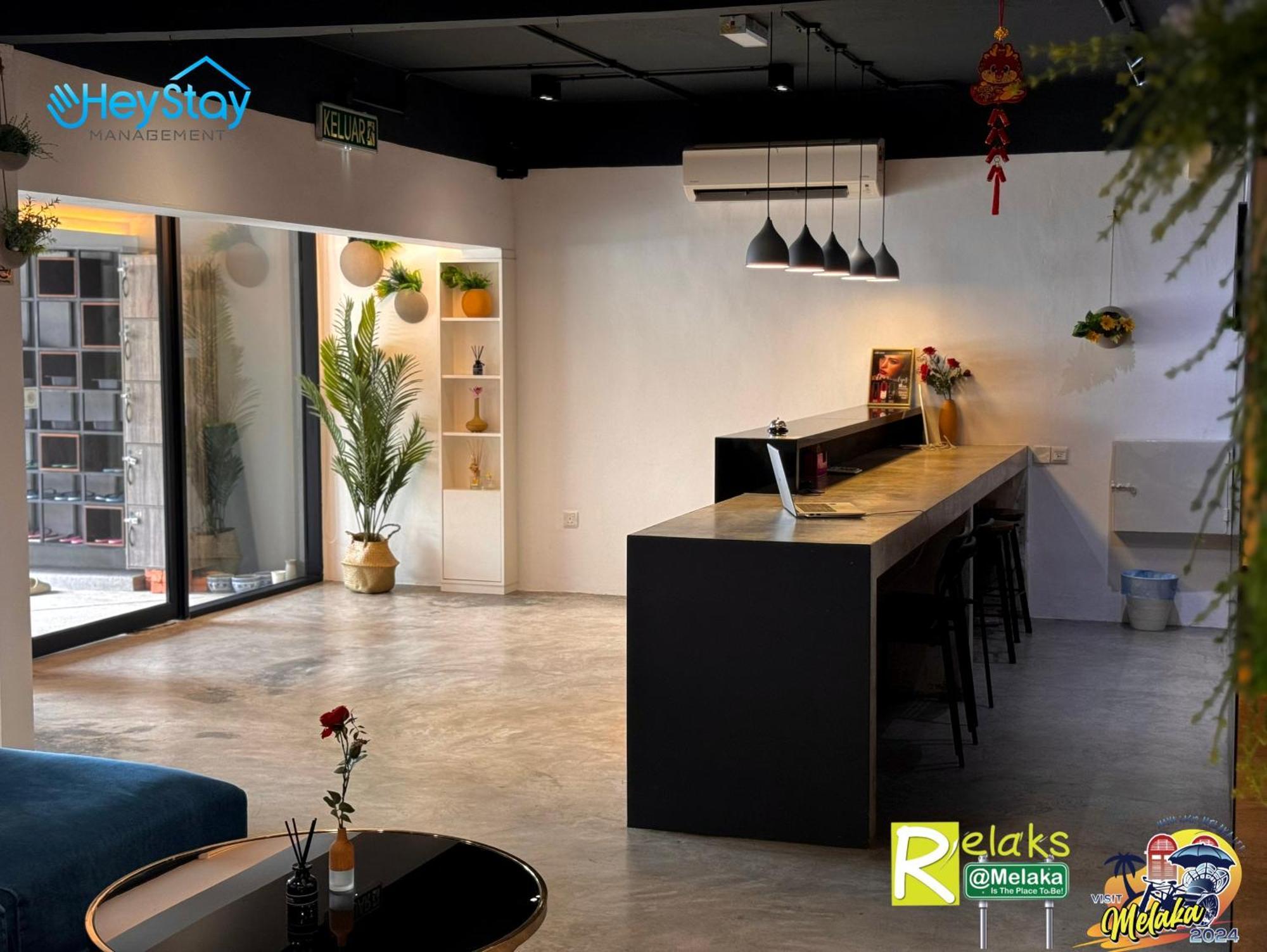 Modern Cave Guest House Walking Distance 5Mins To Jonker Malacca エクステリア 写真