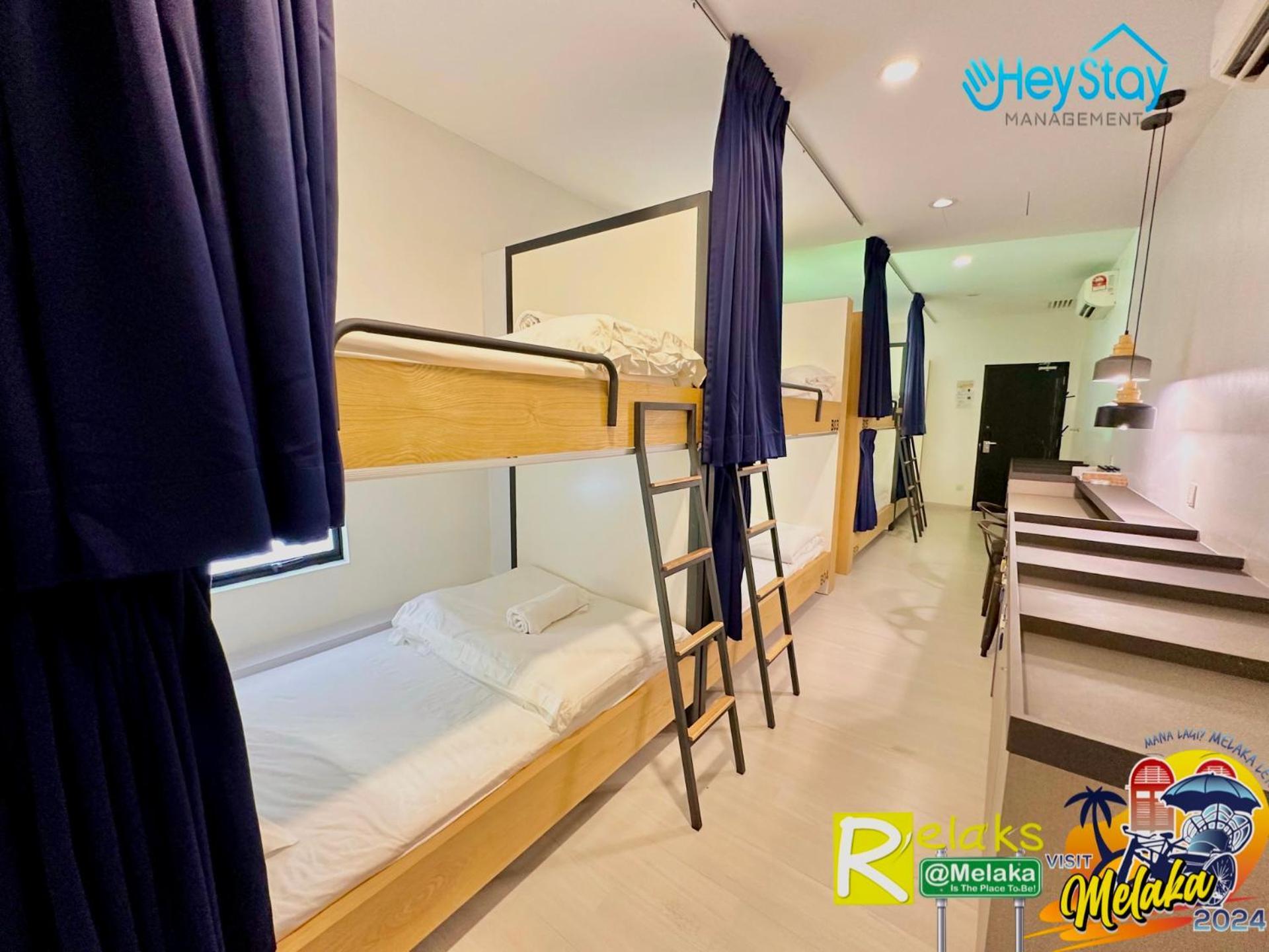 Modern Cave Guest House Walking Distance 5Mins To Jonker Malacca エクステリア 写真