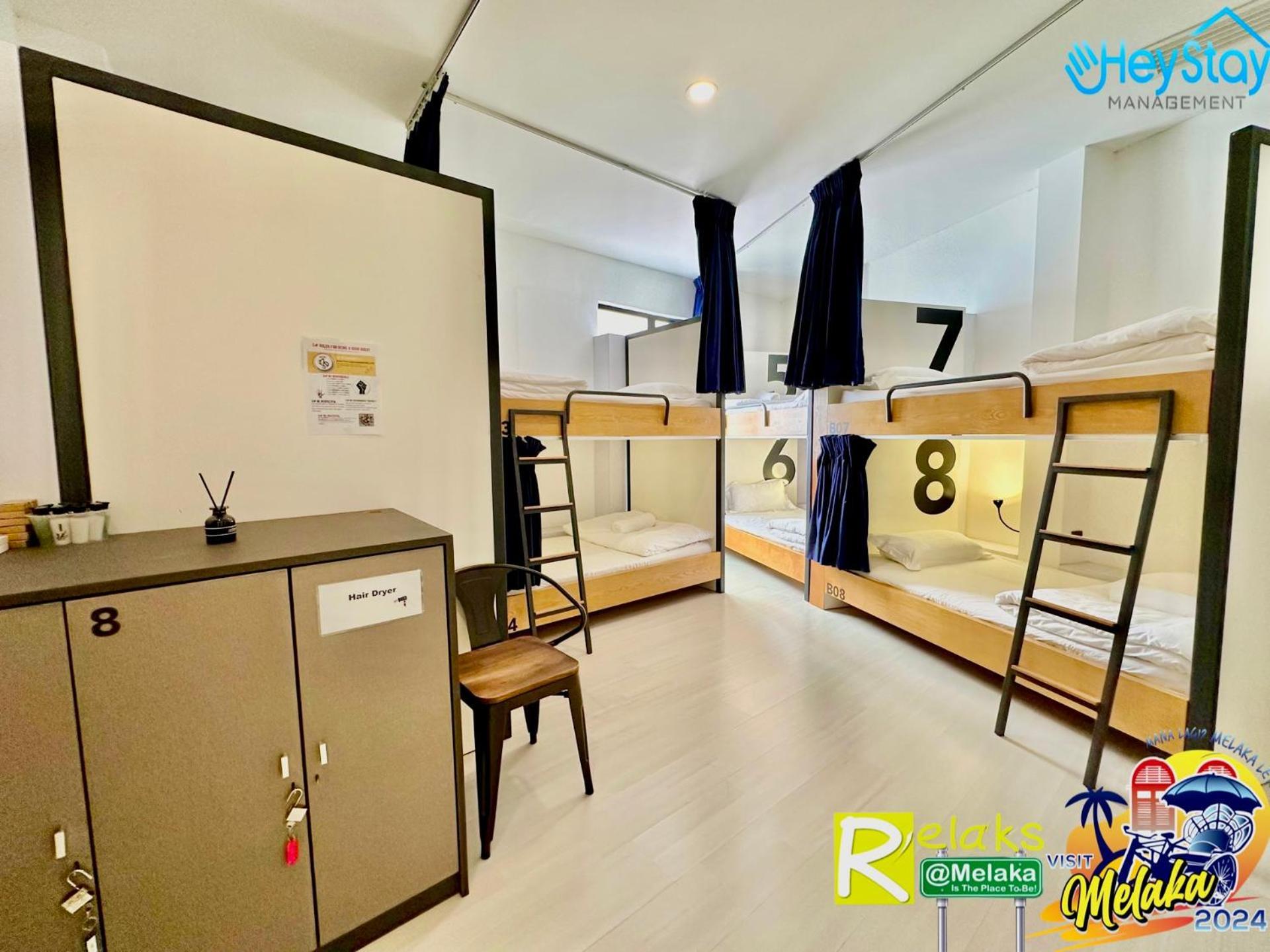 Modern Cave Guest House Walking Distance 5Mins To Jonker Malacca エクステリア 写真